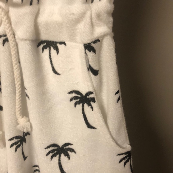 Summer fun romper - Picture 4 of 6